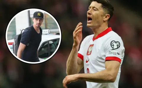 Robert Lewandowski i Piotr Zieliński, dwaj wybitni polscy piłkarze, w akcji.