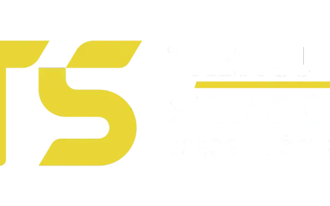 Logo T5 z napisem "Trenuj świadomie. Więcej niż trening". STS co to? To filozofia rozwoju osobistego przez aktywność fizyczną.