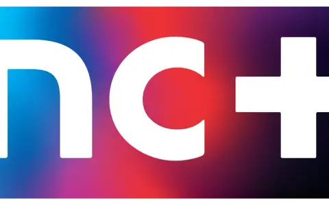 Logo nc+ z gradientem od niebieskiego przez czerwony do fioletowego. Symbolizuje telewizję satelitarną nc+.