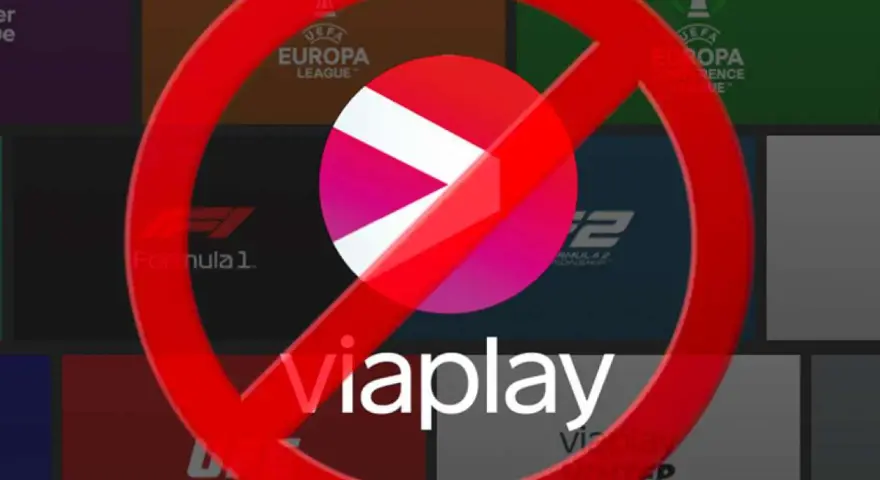 Zakazany znak przekreśla logo Viaplay. W tle widać kafelki z logotypami sportowymi, m.in. Formula 1 i Europa League, sugerujące ofertę Viaplay Sport.